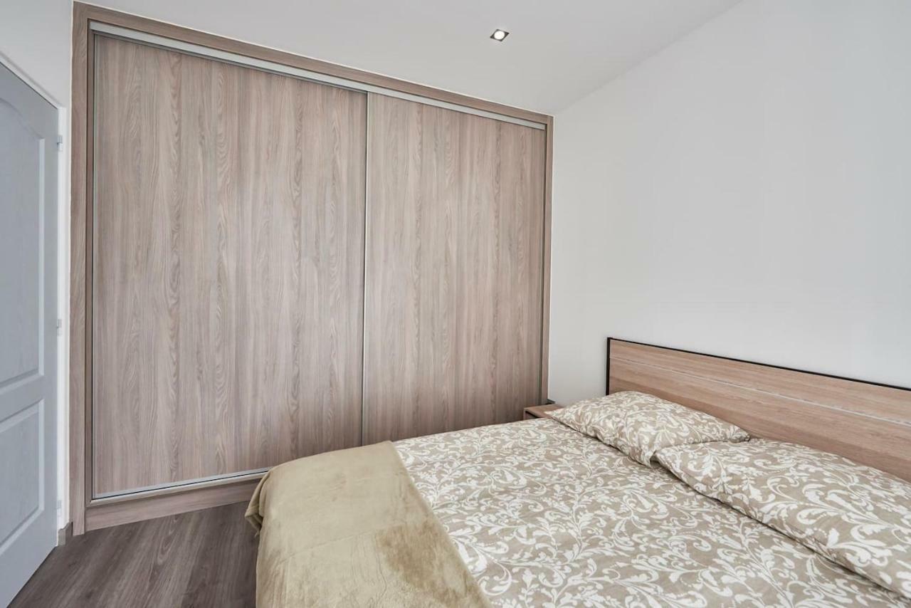 A L'Ombre Du Pin "1" - Ground-Floor T3 Near Disneyland And Paris, 1-6 Guests Le Pin  المظهر الخارجي الصورة